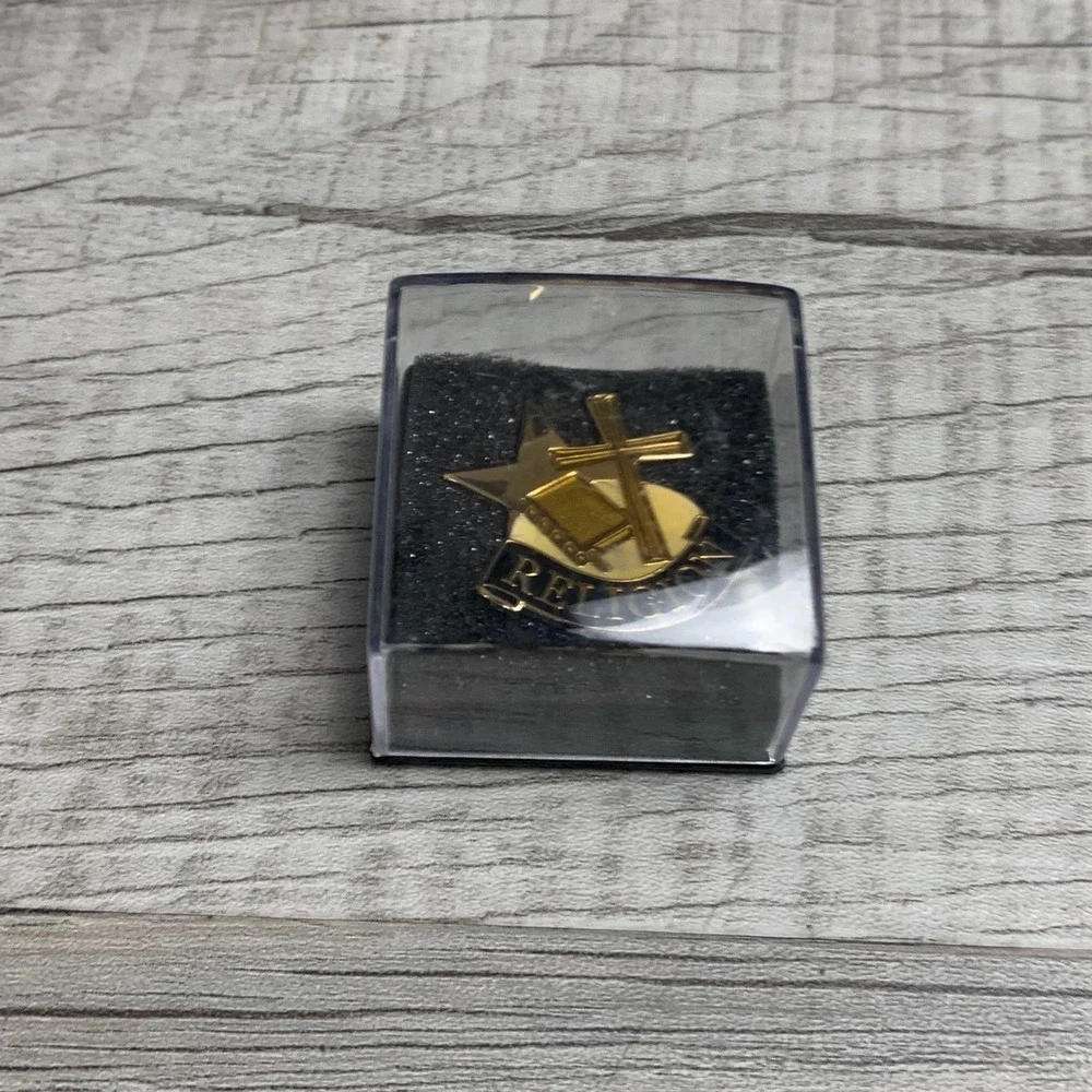 Vintage Gold Tone Religion Lapel Pin Cross Star Book Enamel Achievement Award